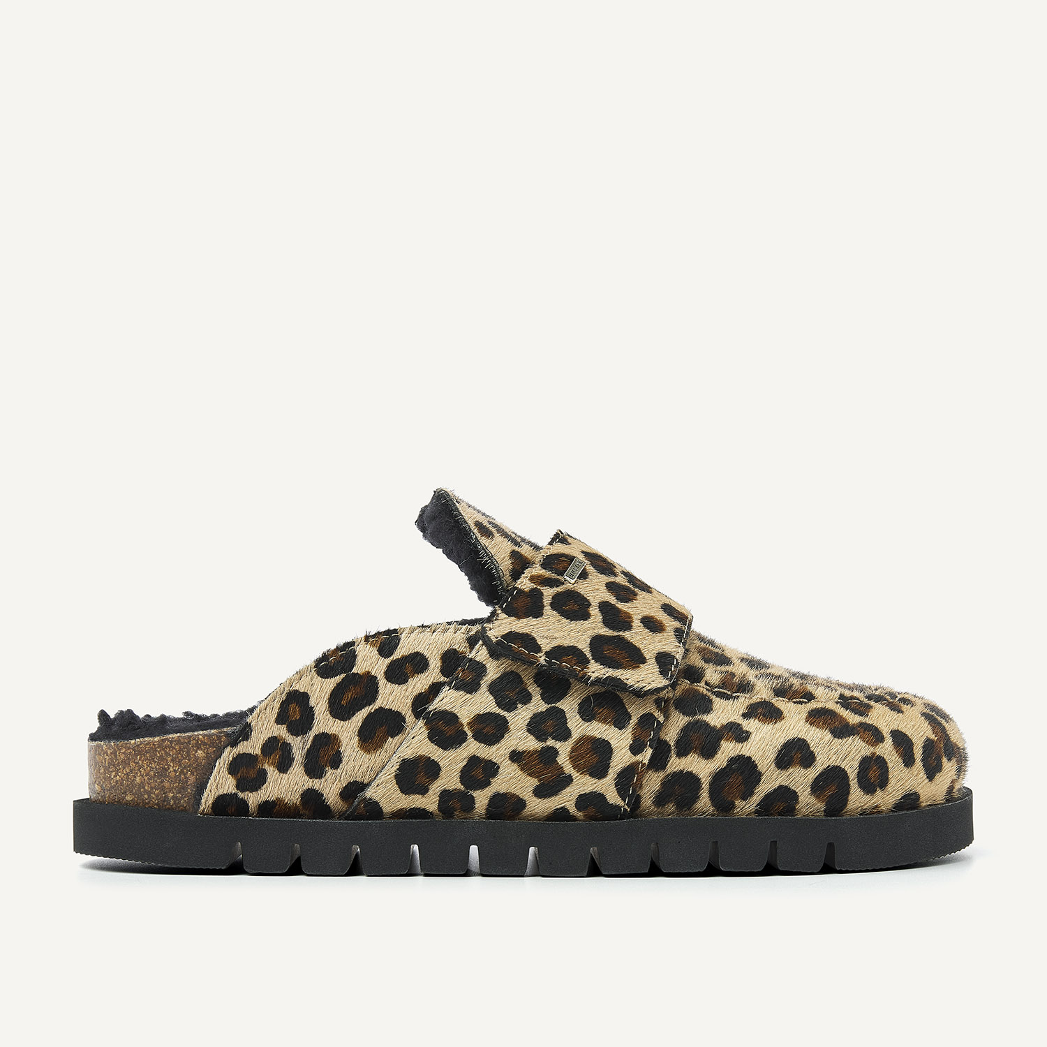 Teddy Fur | Leopard Slippers for Women